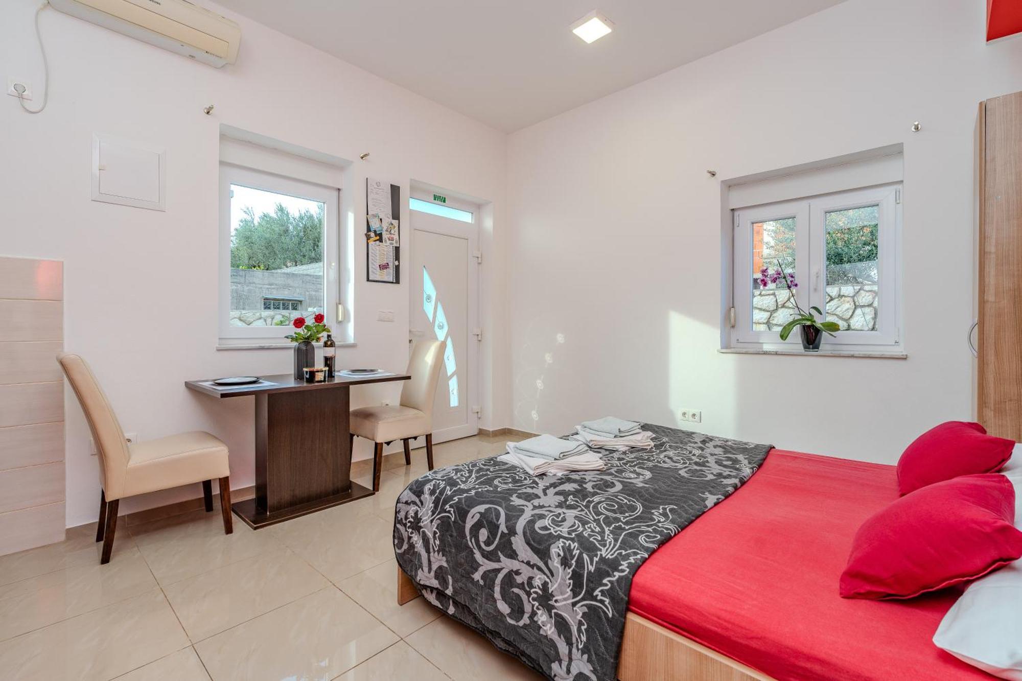 Dali Apartament Novalja