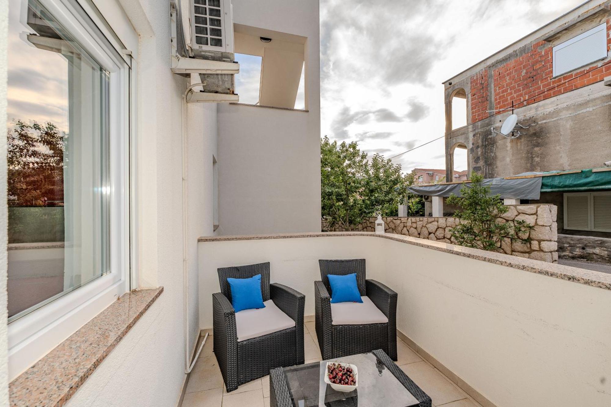 Dali Apartament *